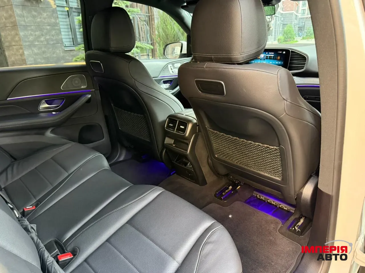 Mercedes-Benz GLE - фото 9