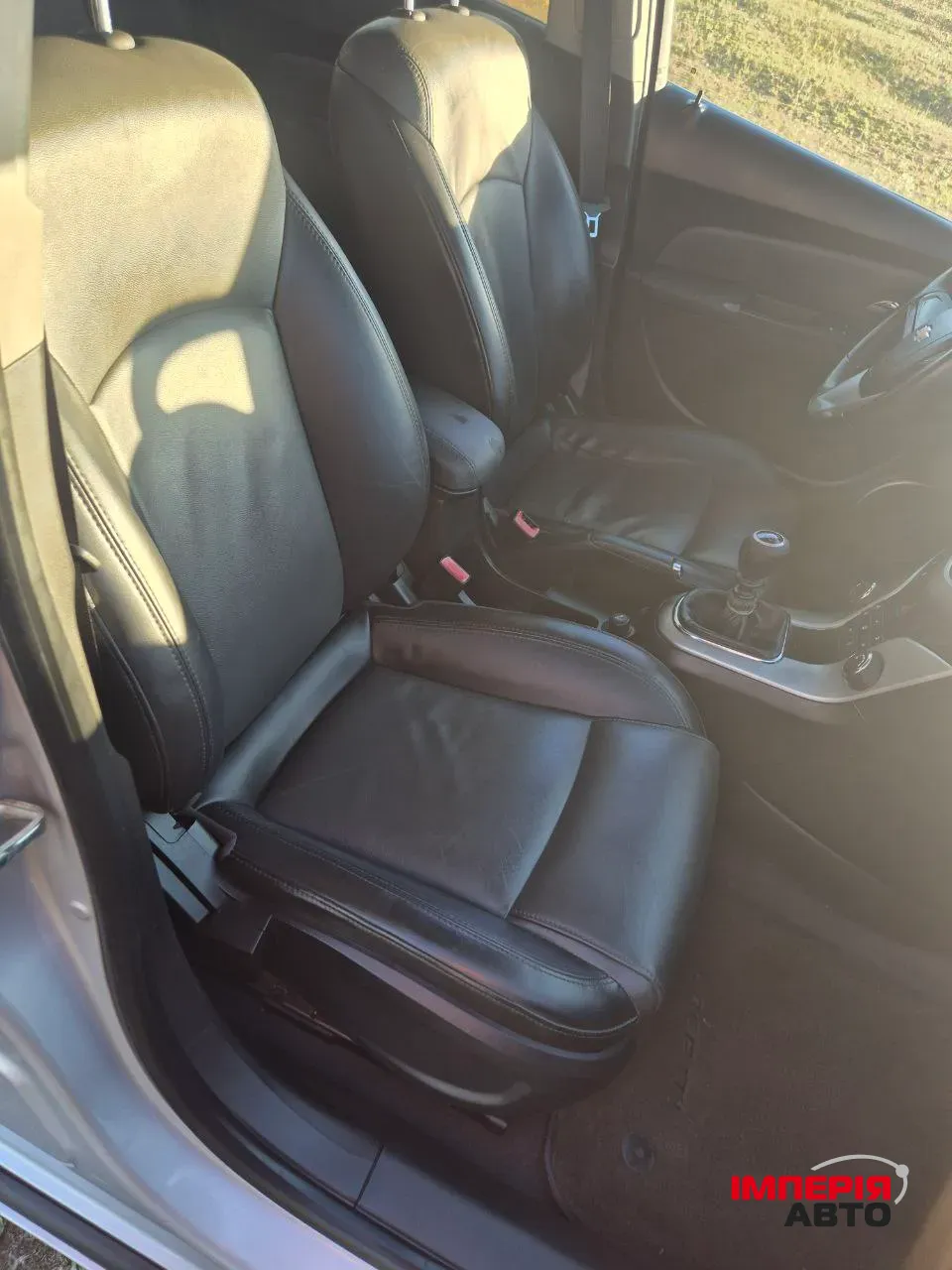 Chevrolet Cruze - фото 16