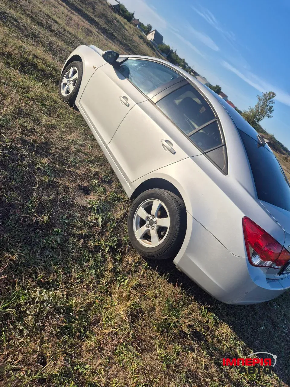 Chevrolet Cruze - фото 10