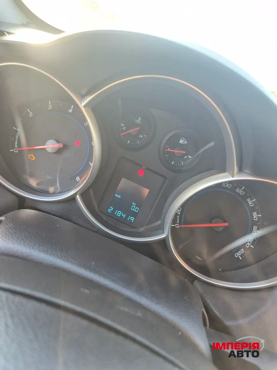 Chevrolet Cruze - фото 19