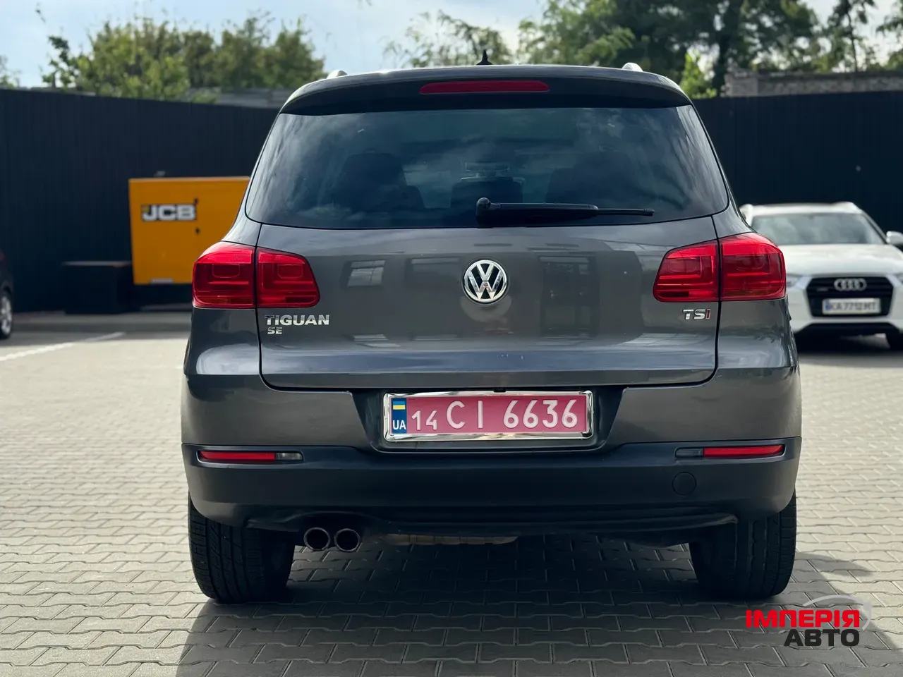 Volkswagen Tiguan - фото 9