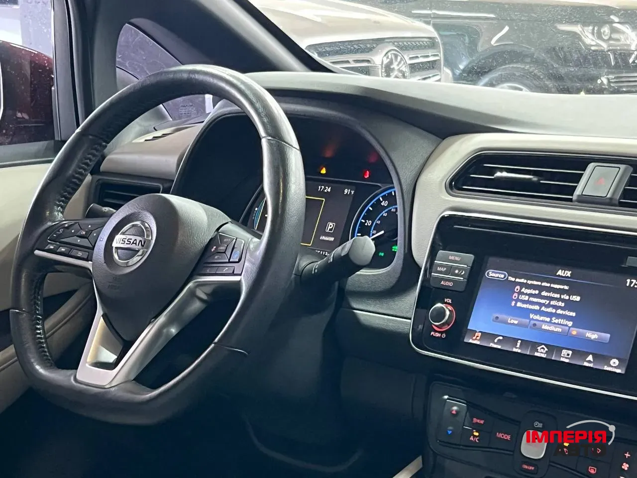 Nissan Leaf - фото 19