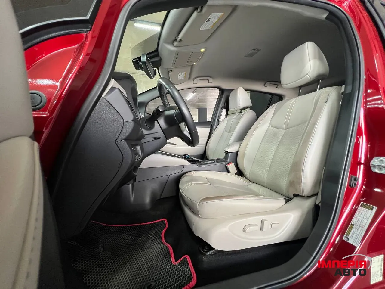 Nissan Leaf - фото 18