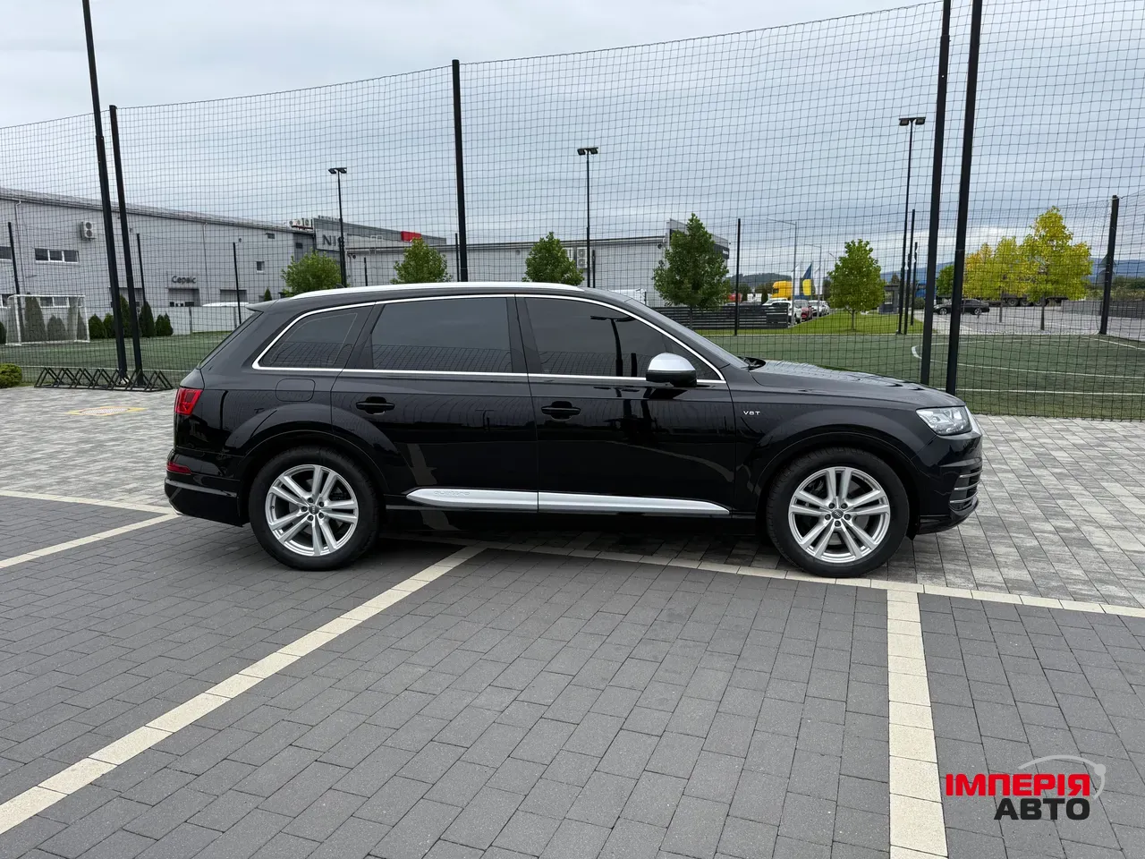 Audi SQ7 - фото 5