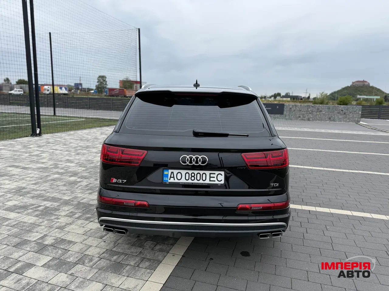 Audi SQ7 - фото 10