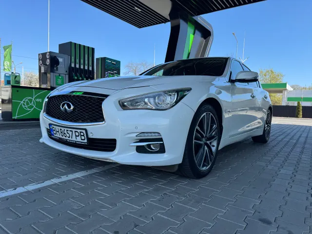 Infiniti Q50 - фото 3