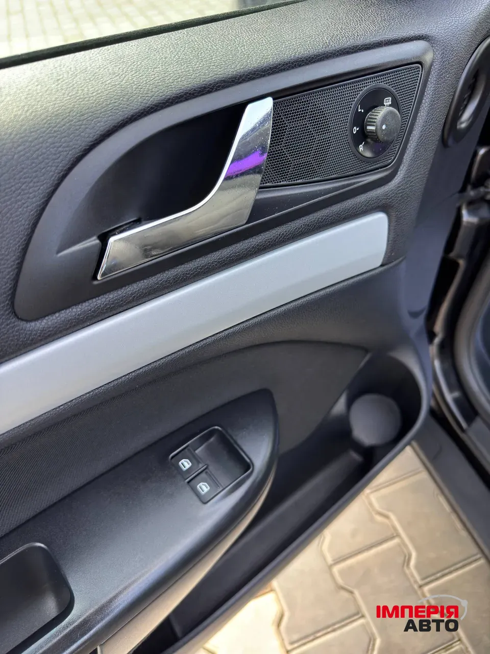 Skoda Octavia - фото 12