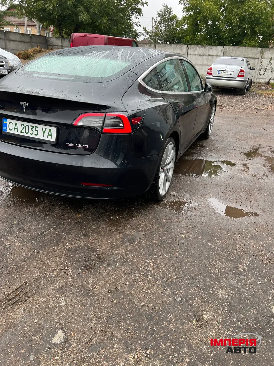 Tesla Model 3 - фото 7