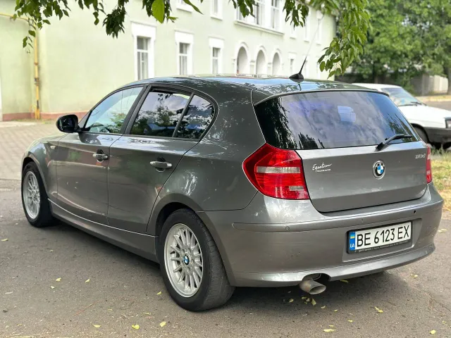 BMW 1 серії - фото 4