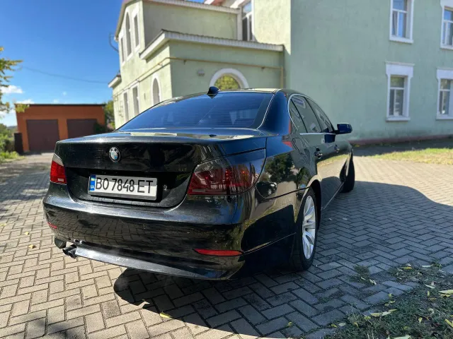 BMW 5 серії - фото 4