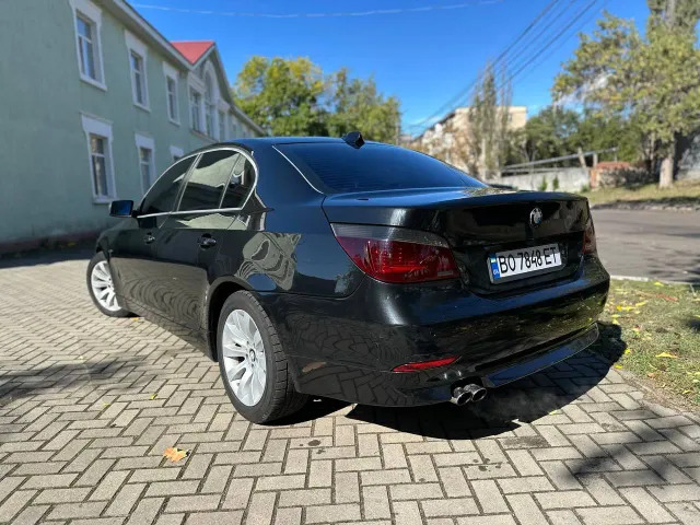 BMW 5 серії - фото 3