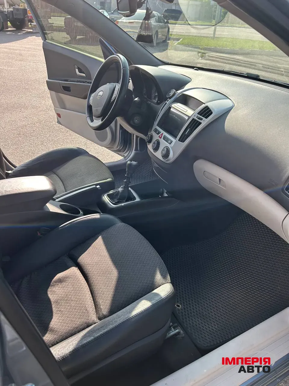 Kia Ceed - фото 12