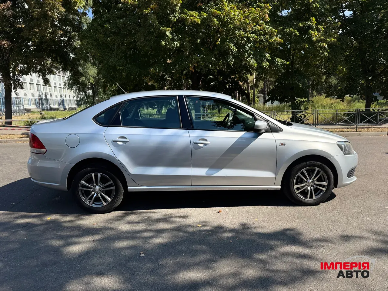Volkswagen Polo - фото 3