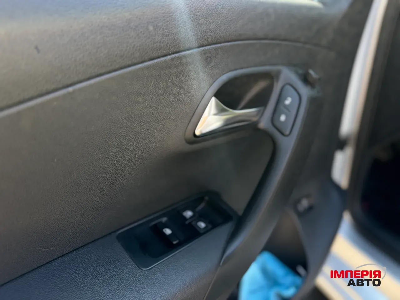 Volkswagen Polo - фото 11