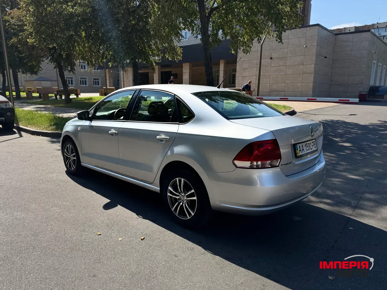 Volkswagen Polo - фото 10