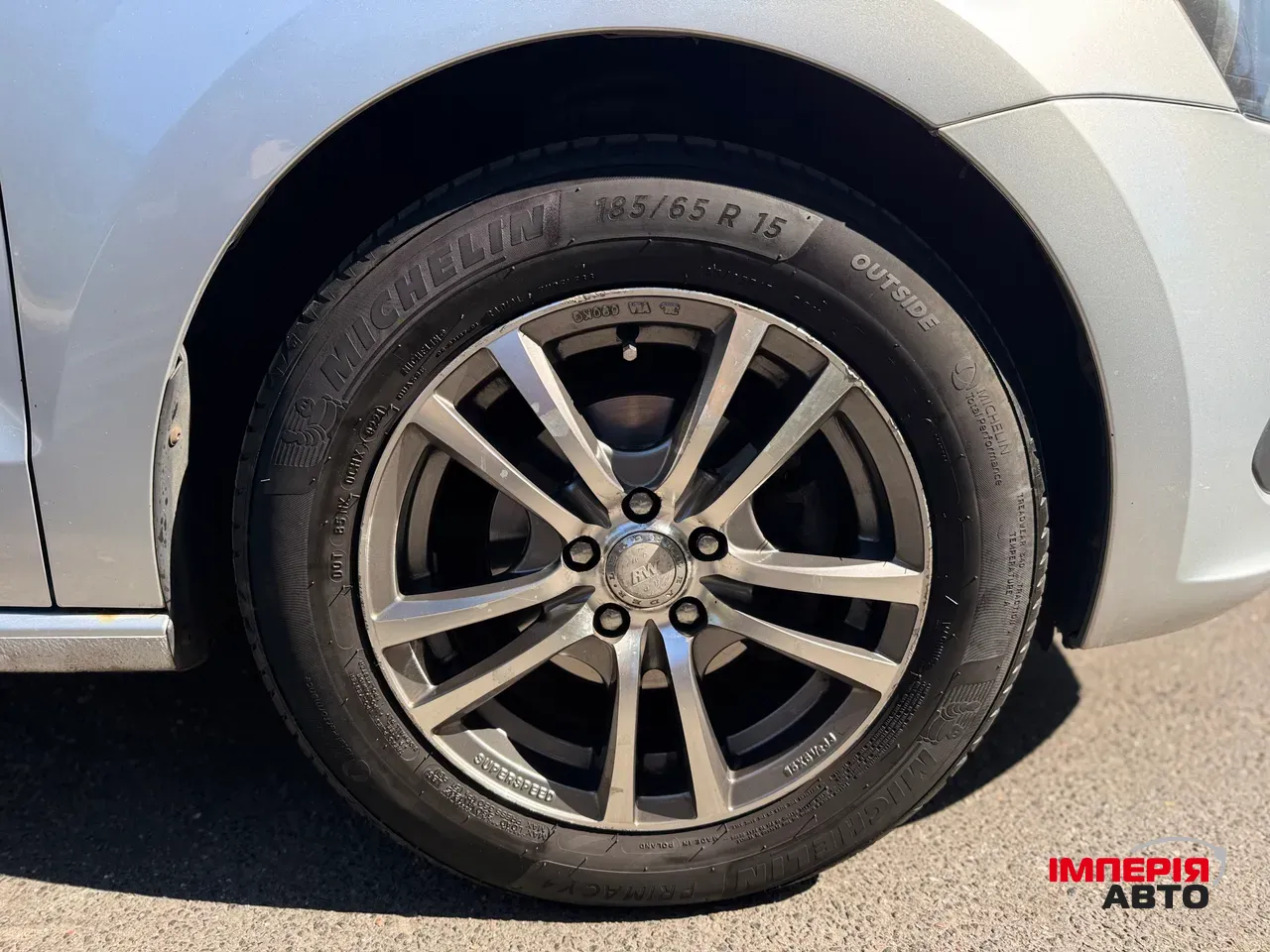 Volkswagen Polo - фото 24