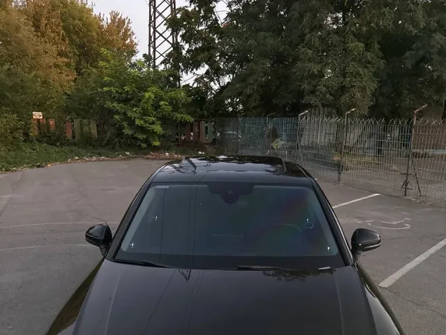 Audi A4 - фото 5