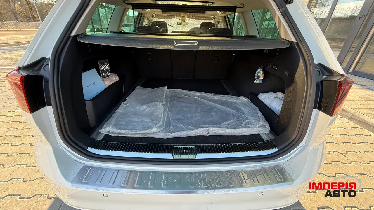 Volkswagen Passat - фото 31