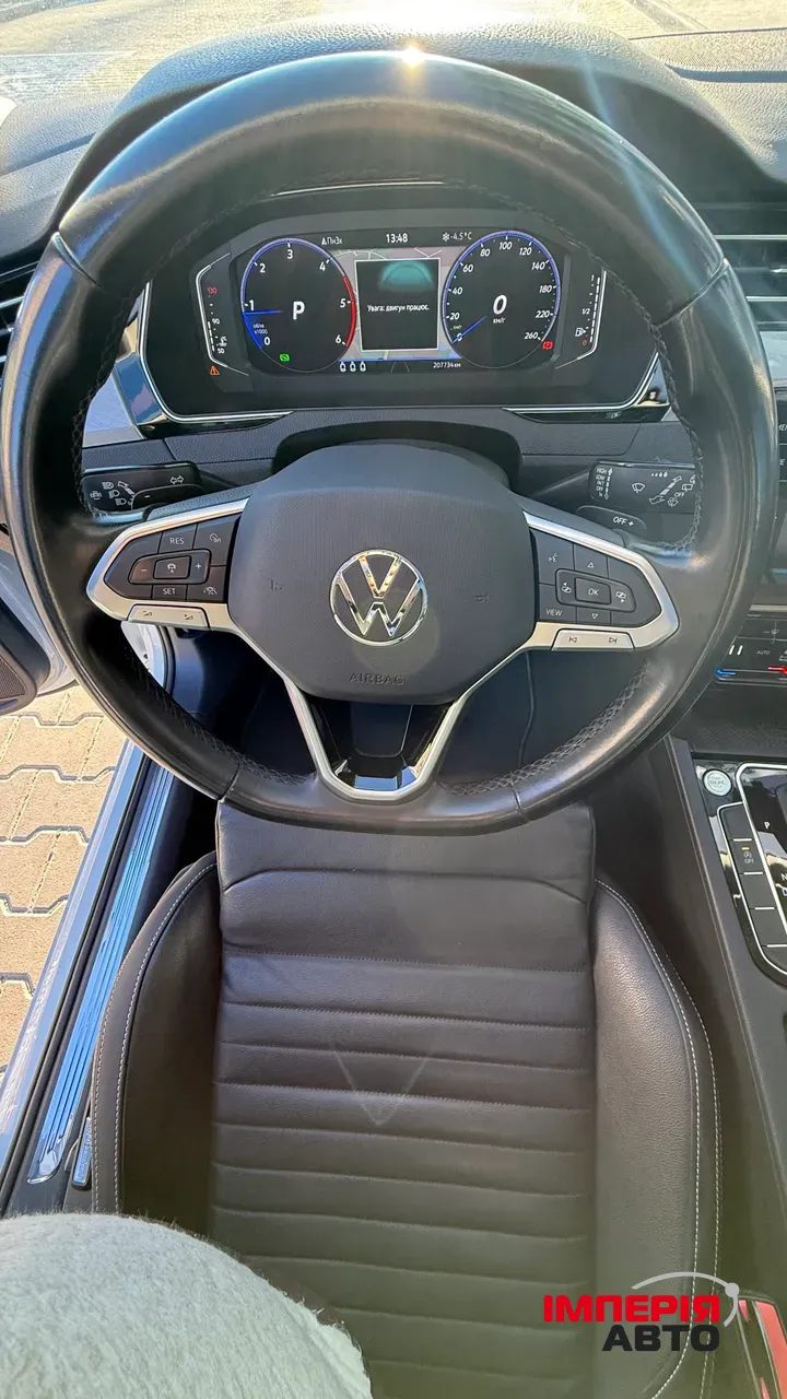 Volkswagen Passat - фото 24