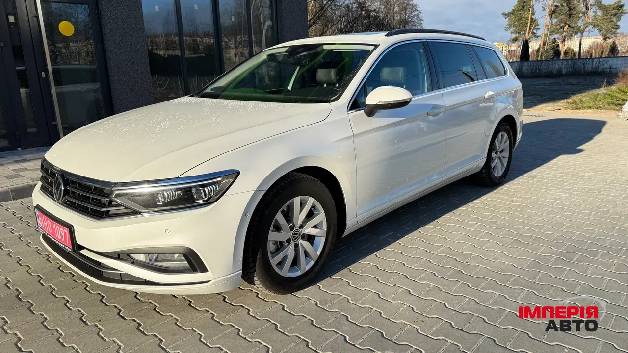 Volkswagen Passat - фото 13