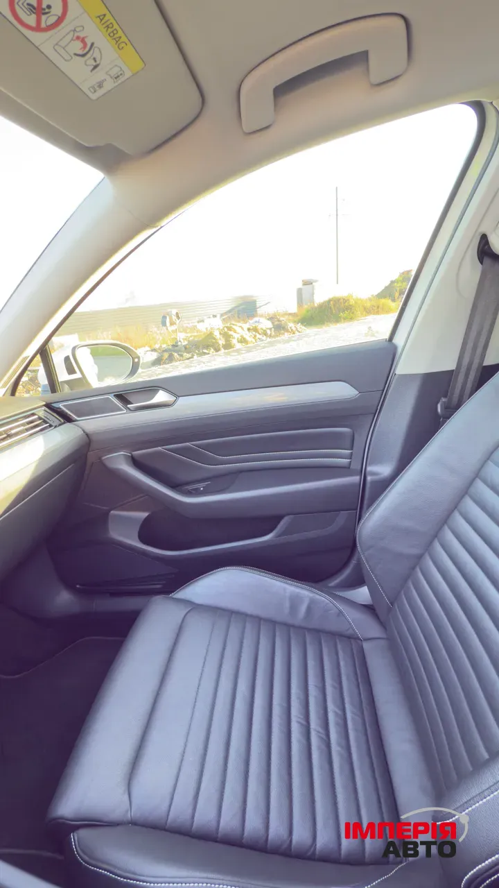 Volkswagen Passat - фото 37