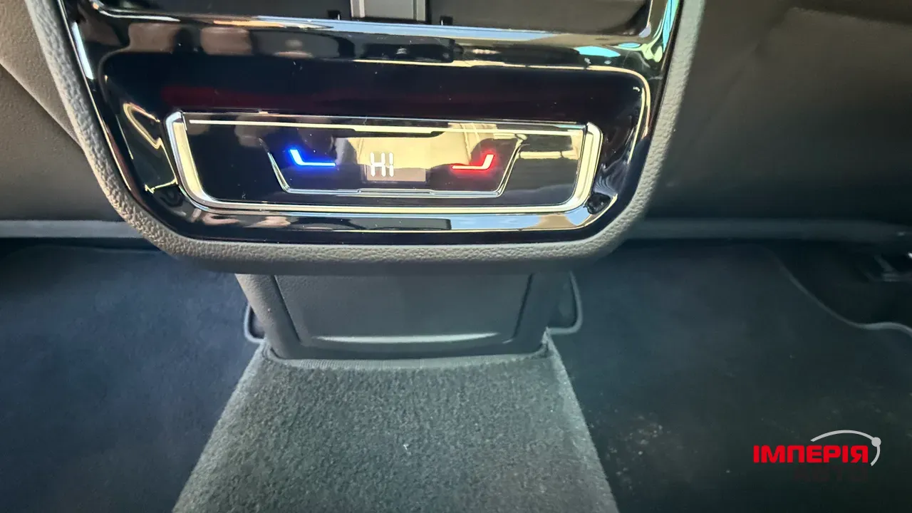 Volkswagen Passat - фото 18