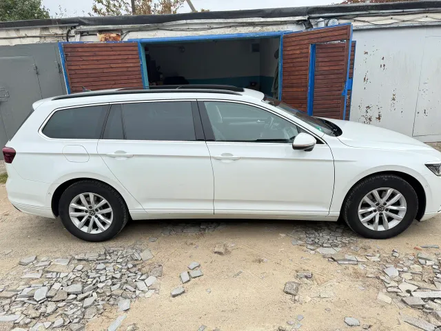 Volkswagen Passat - фото 2