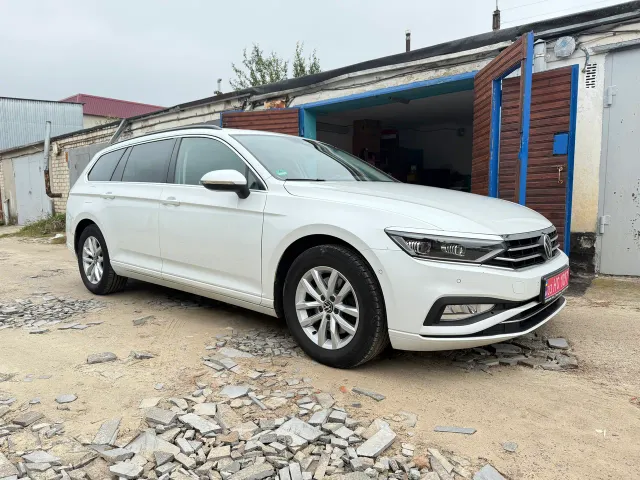 Volkswagen Passat - фото 5
