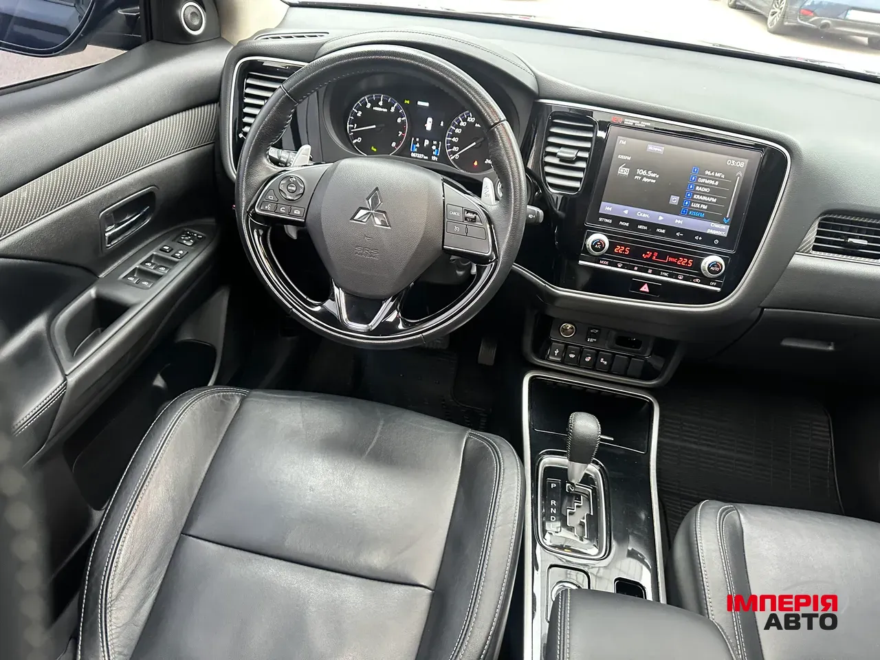 Mitsubishi Outlander - фото 22