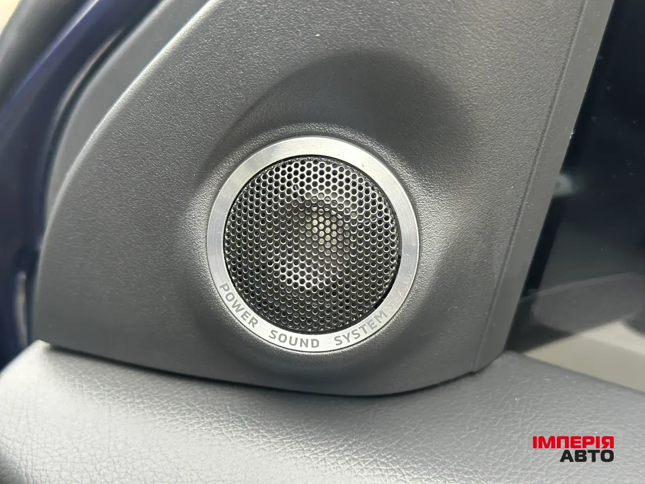 Mitsubishi Outlander - фото 21