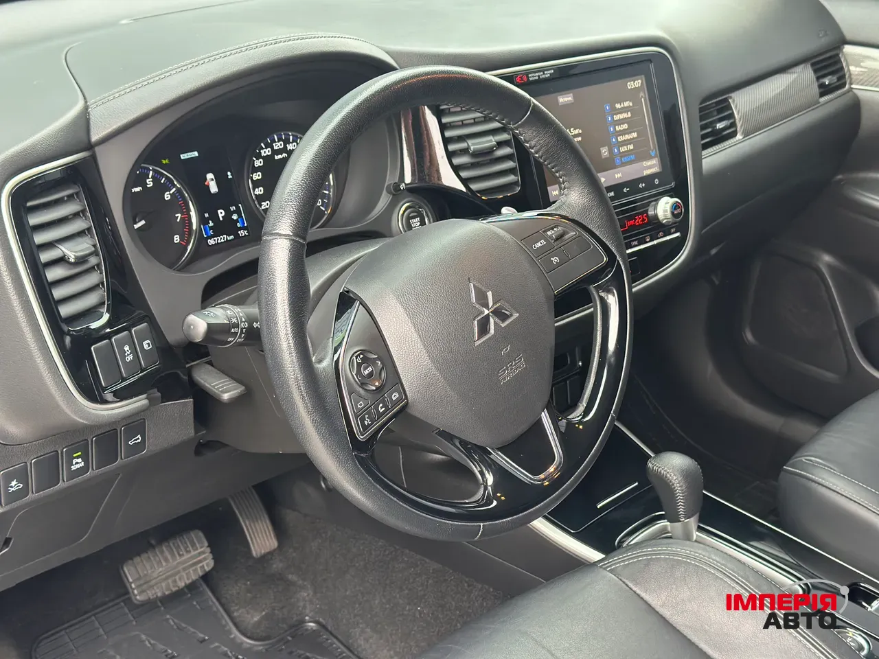 Mitsubishi Outlander - фото 14