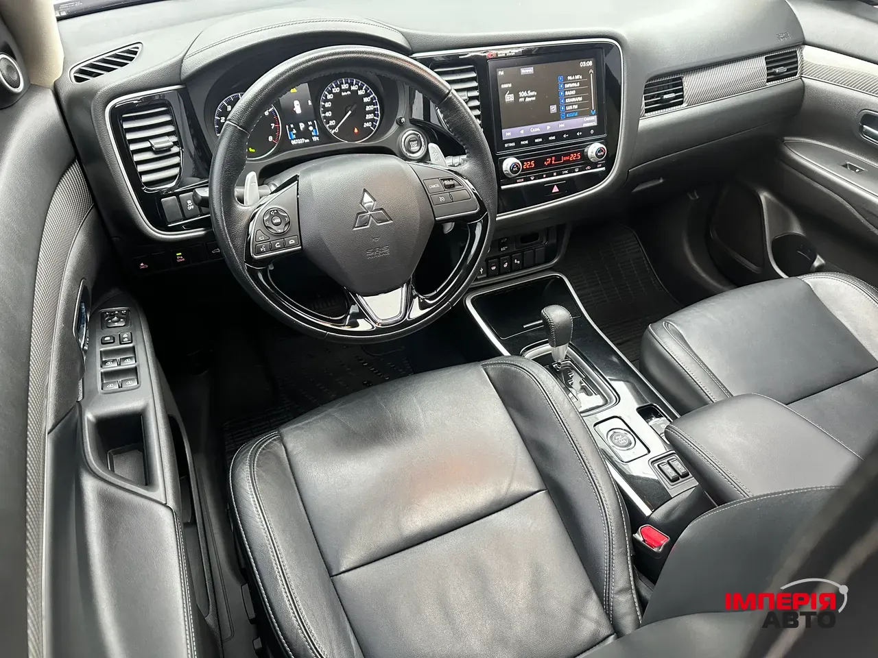 Mitsubishi Outlander - фото 20