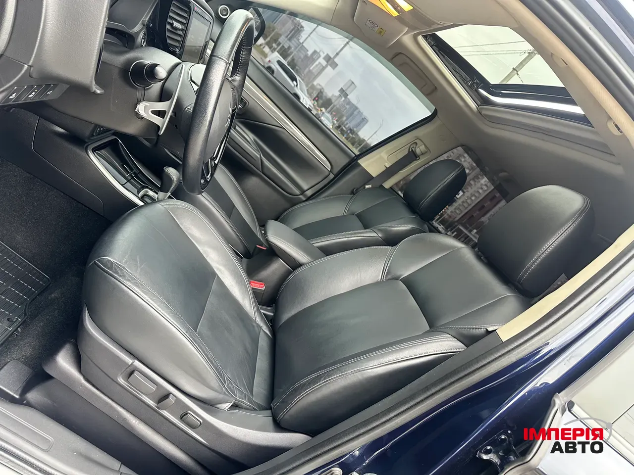 Mitsubishi Outlander - фото 19