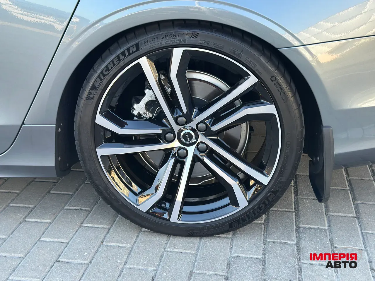 Volvo S90 - фото 41