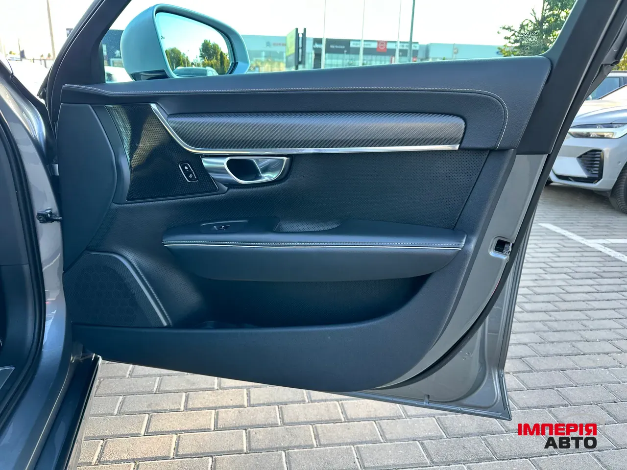 Volvo S90 - фото 29