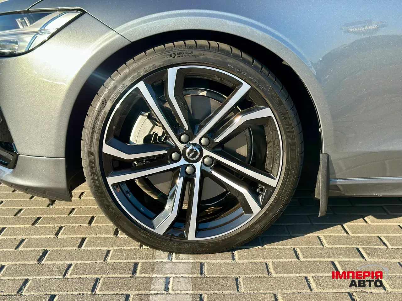 Volvo S90 - фото 7