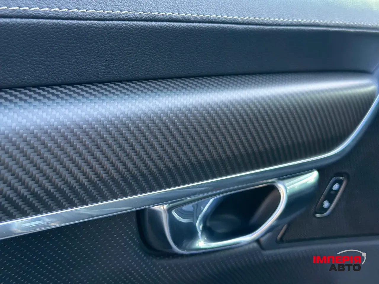 Volvo S90 - фото 18