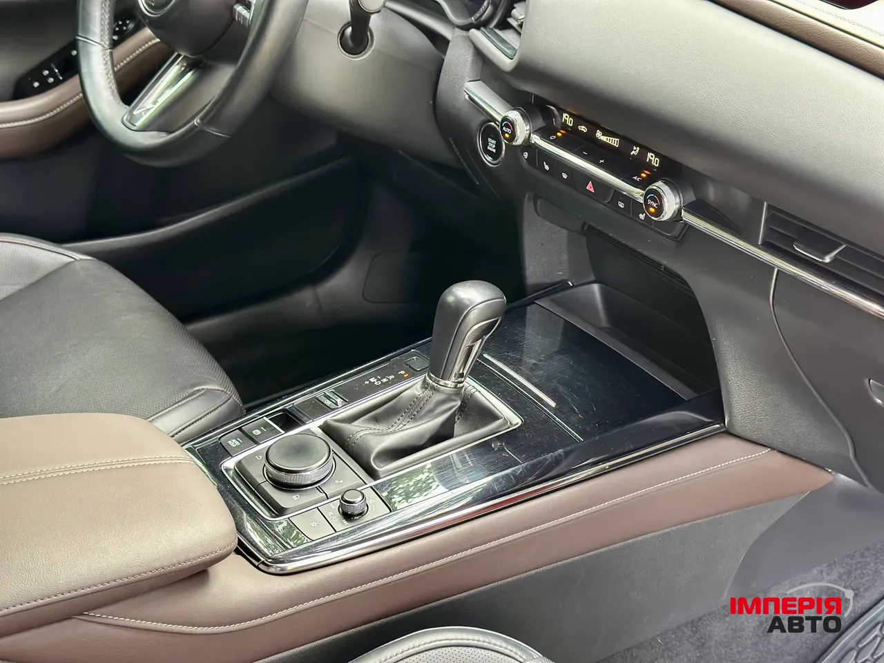 Mazda CX-30 - фото 16