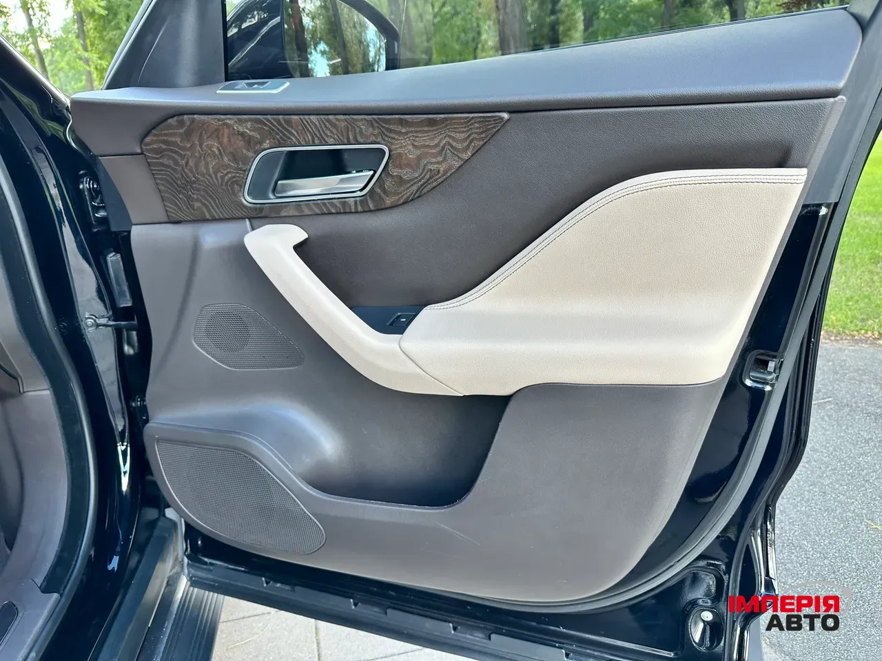 Jaguar F-Pace - фото 25