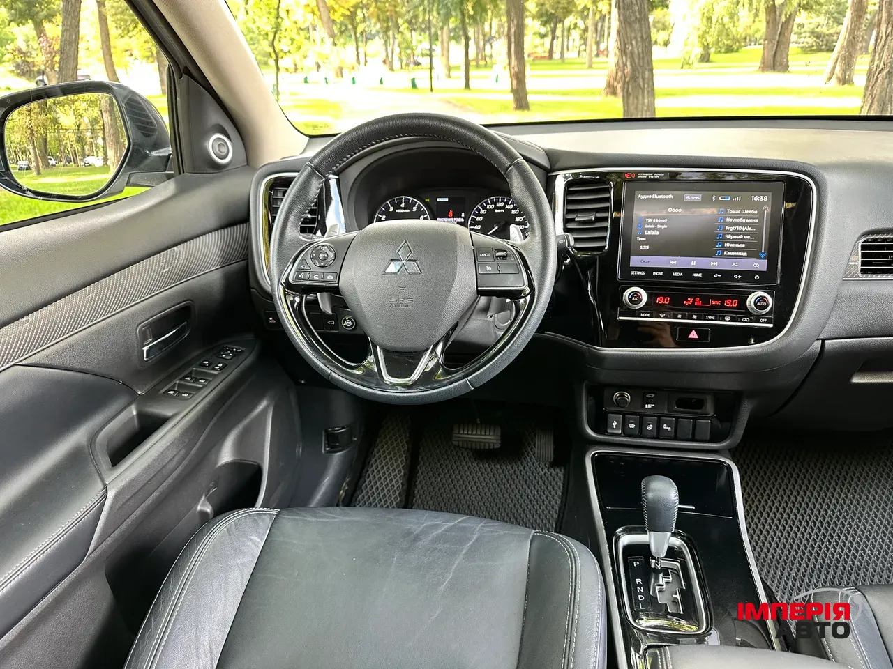 Mitsubishi Outlander - фото 29