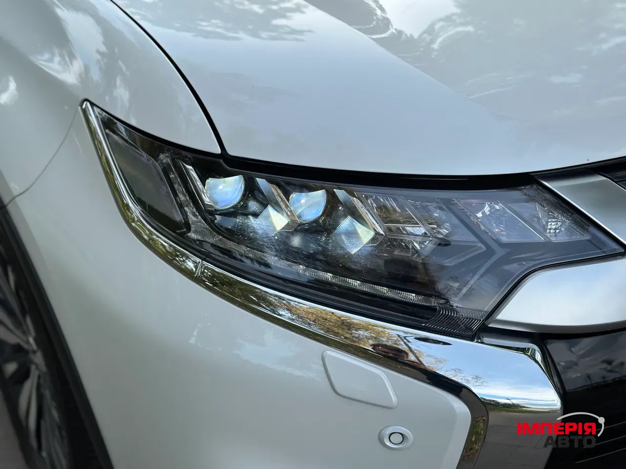 Mitsubishi Outlander - фото 22