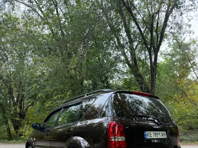 SsangYong Rexton - фото 3