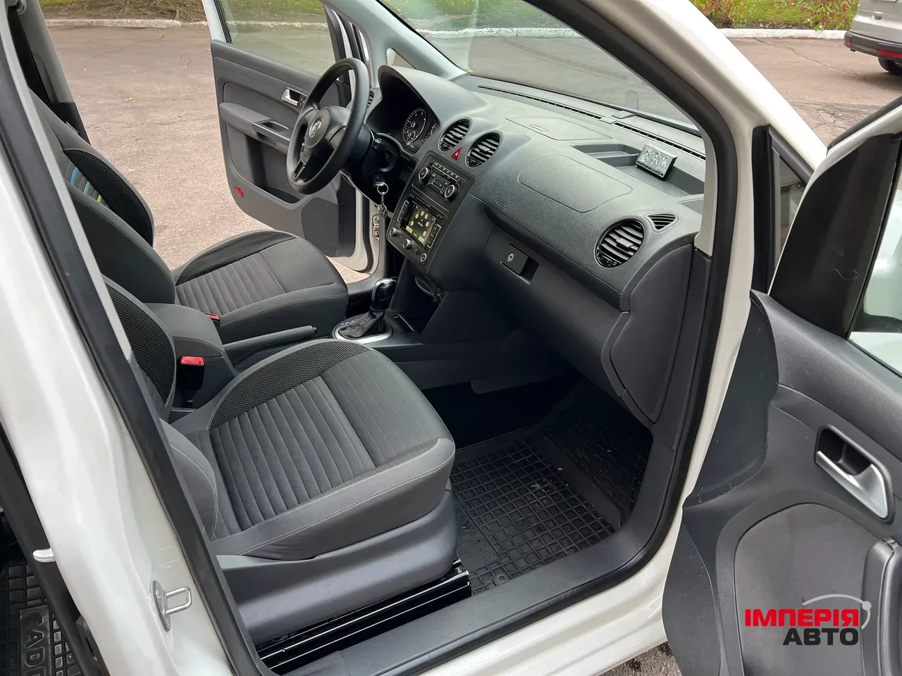 Volkswagen Caddy - фото 4