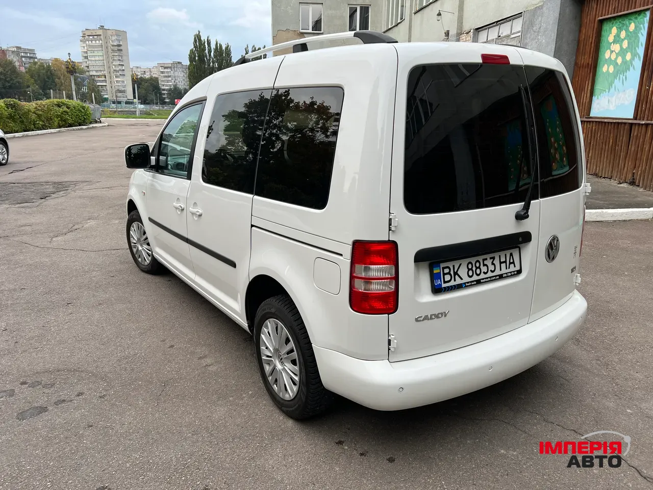 Volkswagen Caddy - фото 8