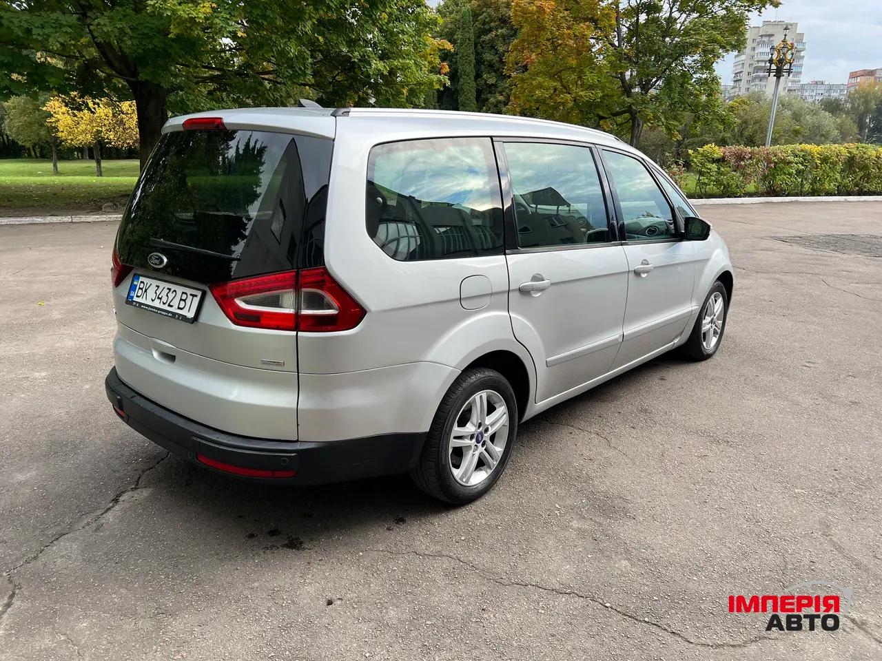 Ford Galaxy - фото 12