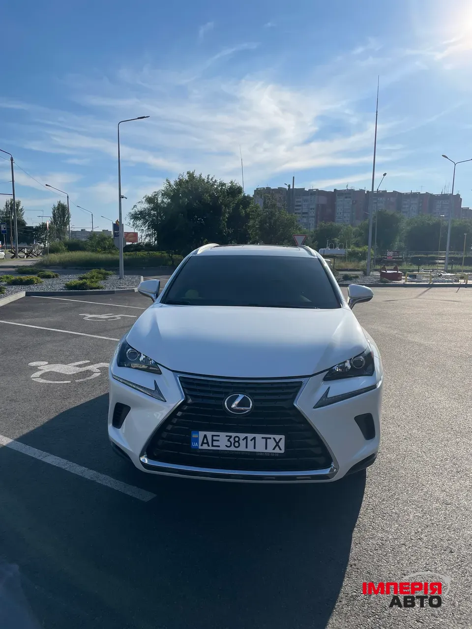 Lexus NX - фото 3