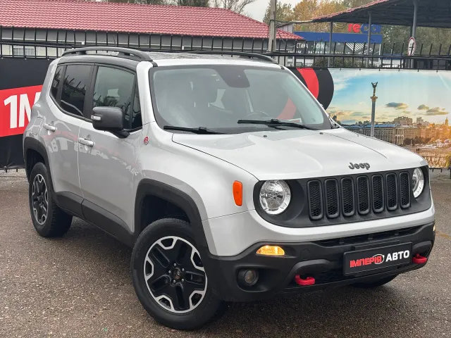 Jeep Renegade - фото 2
