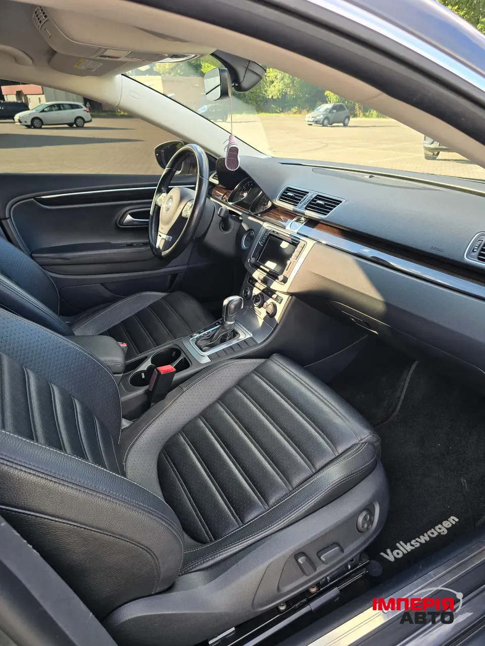 Volkswagen Passat CC - фото 19