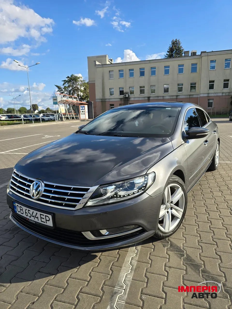 Volkswagen Passat CC - фото 8