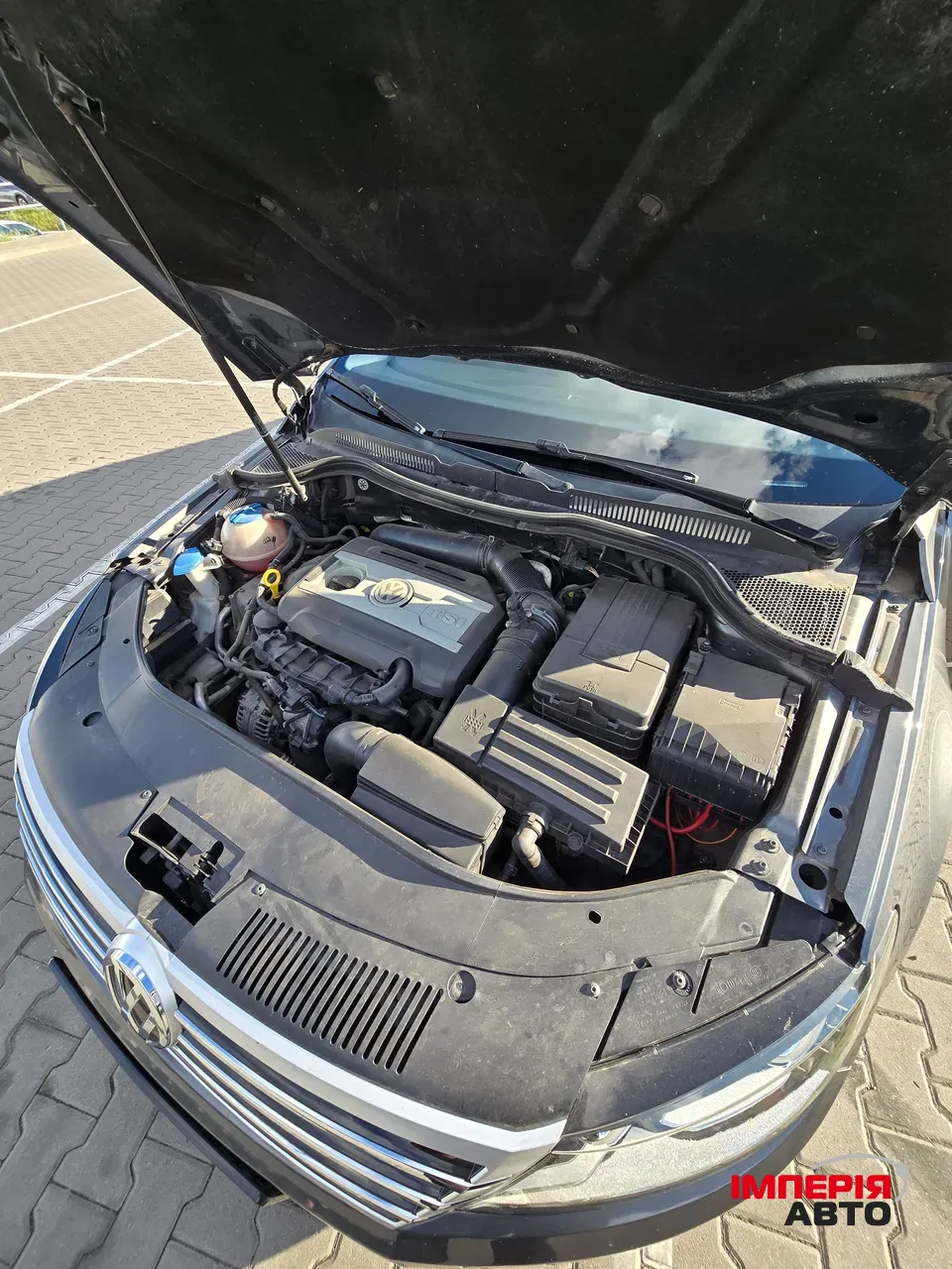 Volkswagen Passat CC - фото 17